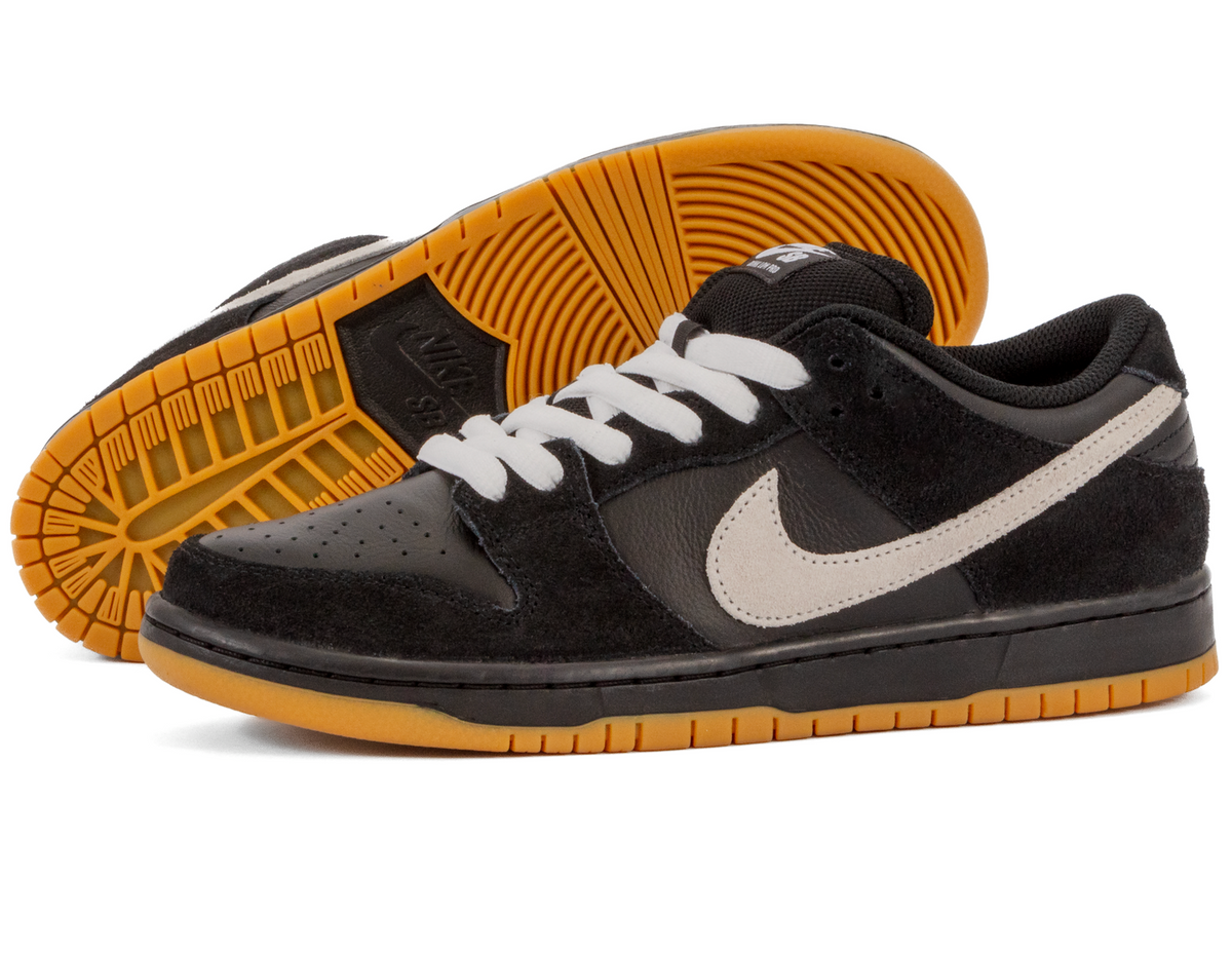 Nike SB - Dunk Low Pro (Black/White-Black-Gum Light Brown)
