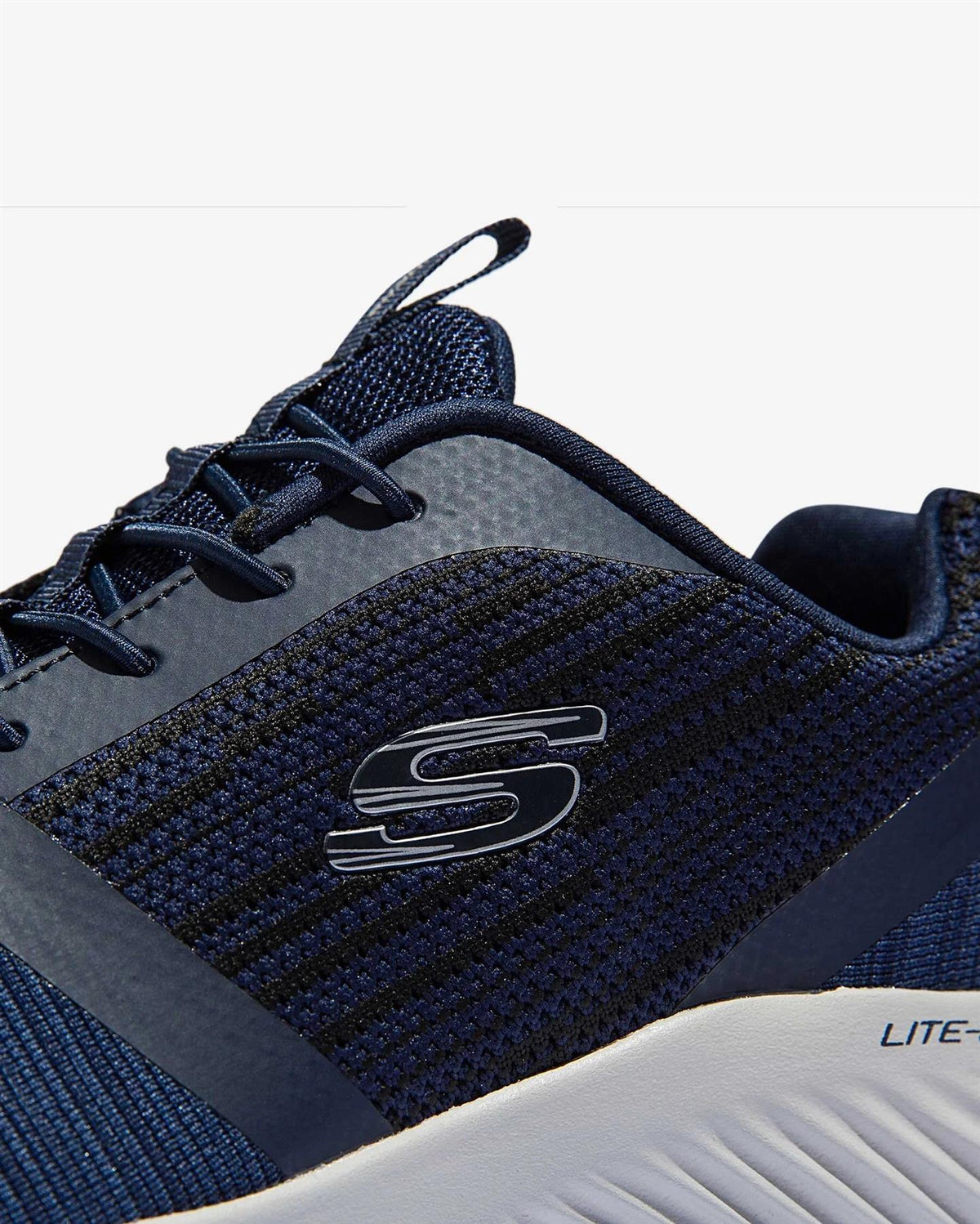Men's Wide Fit Skechers 52504 Bounder Walking Trainers