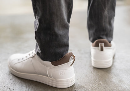 Nunn Bush By Florsheim Mens EE Extra Wide Leather Kore EZ Sneakers
