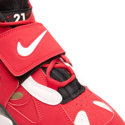 Nike Air Diamond Turf 2 (Prime Red/White/Black/Metallic Gold)
