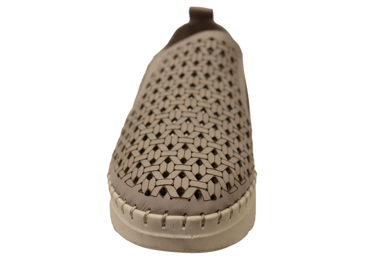 Orizonte Huntlee Womens European Leather Comfortable Slip On Shoes