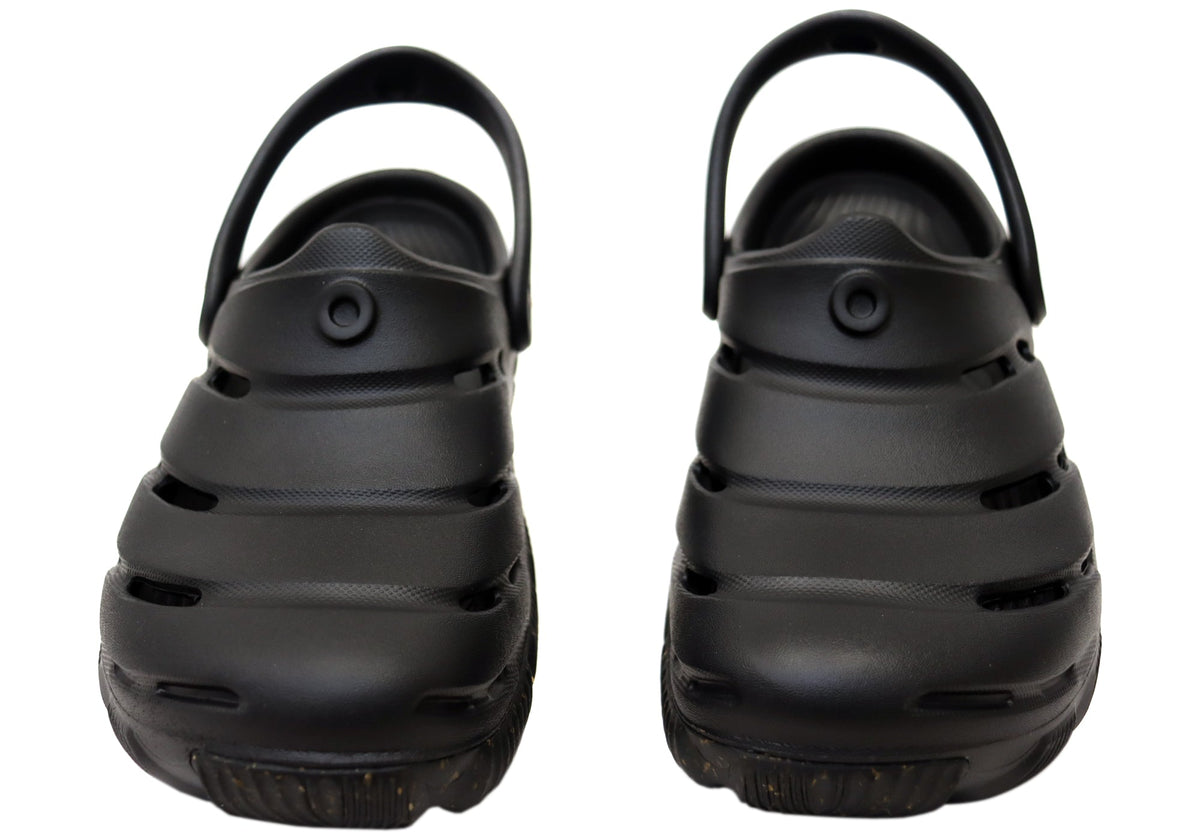 Bogs Unisex Comfortable Boga Casual Slip On Shoes