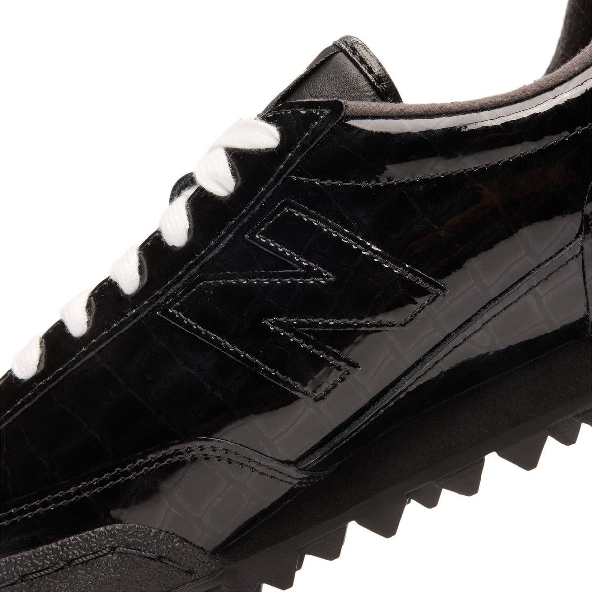 New Balance Gator Run (Black)