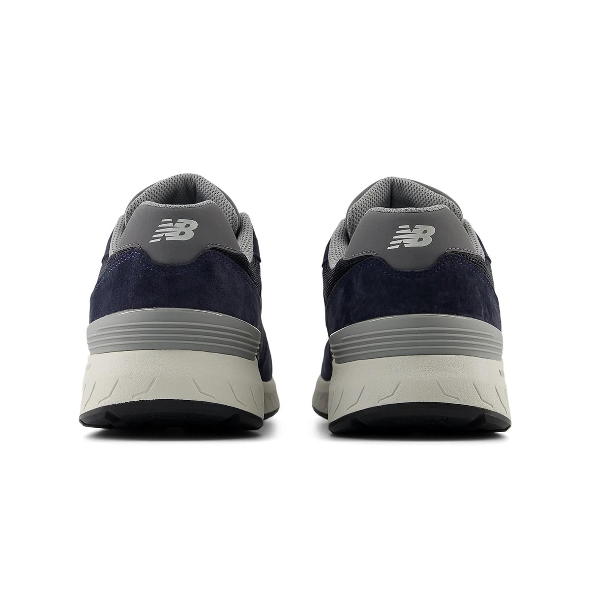 Men's Wide Fit New Balance MW880CB6 Walking/Running Trainers - Fresh Foam