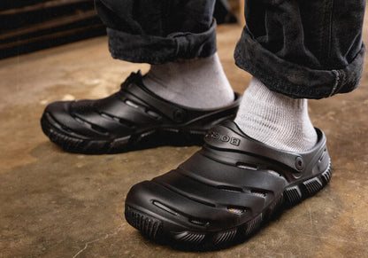 Bogs Unisex Comfortable Boga Casual Slip On Shoes